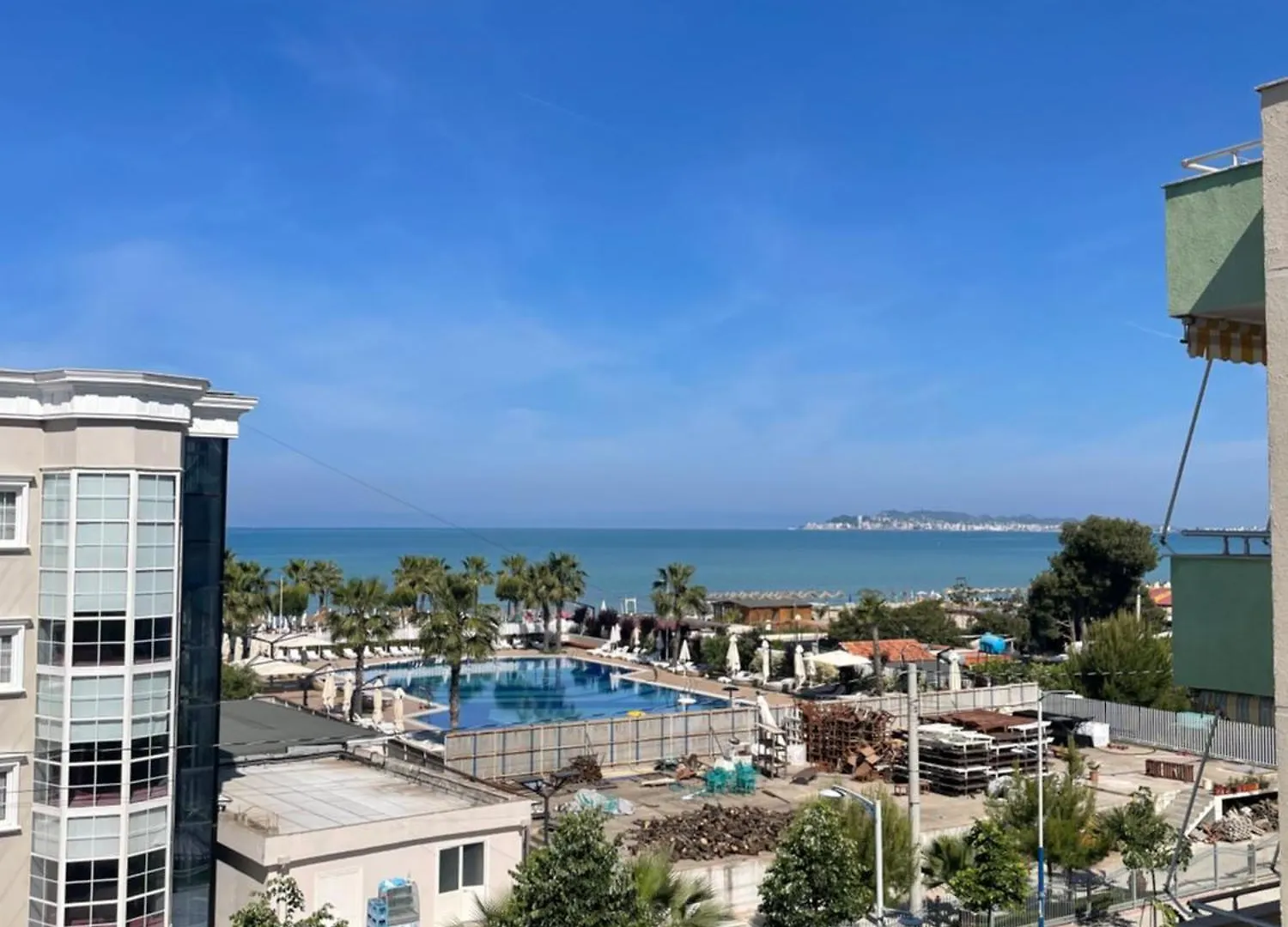 Dajmon Sea View location