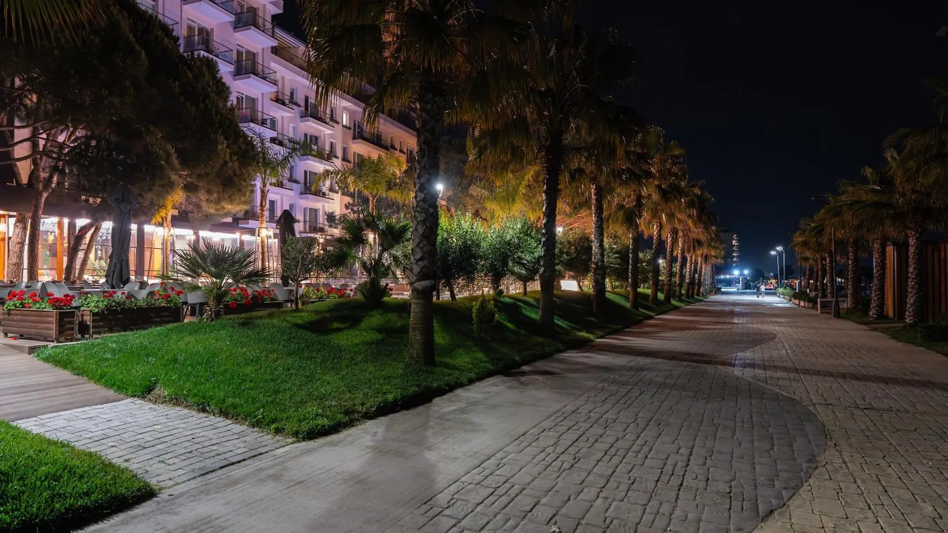 Dajmon Sea View Apartment Golem  Albania