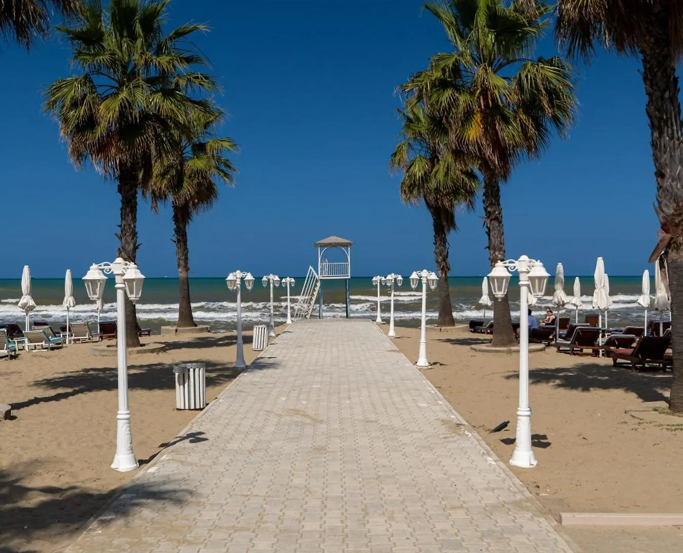 Dajmon Sea View Apartment Golem