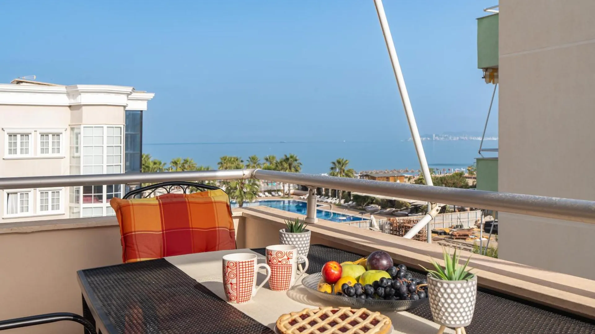 Dajmon Sea View Apartment Golem