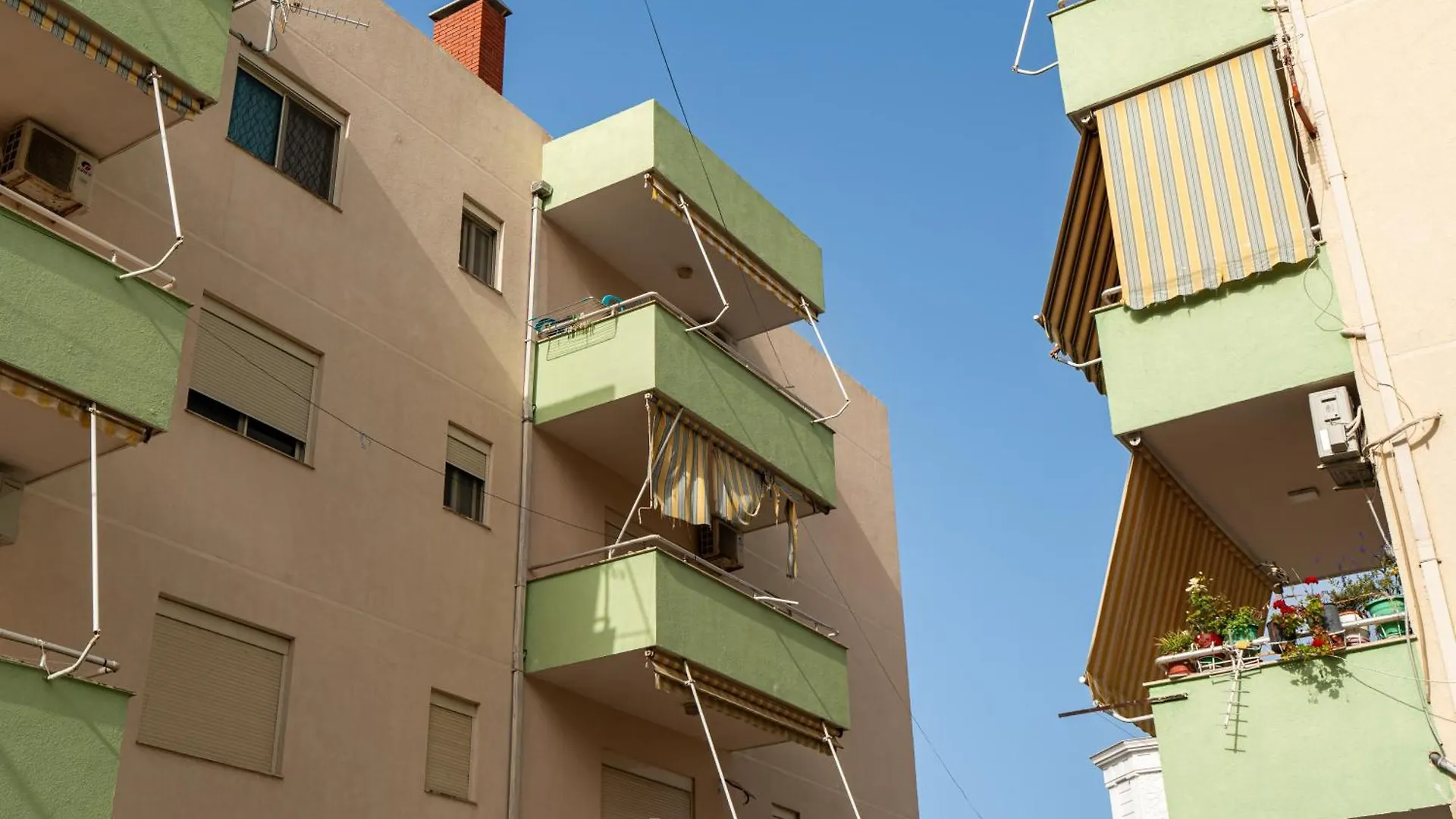 Dajmon Sea View Apartment Golem